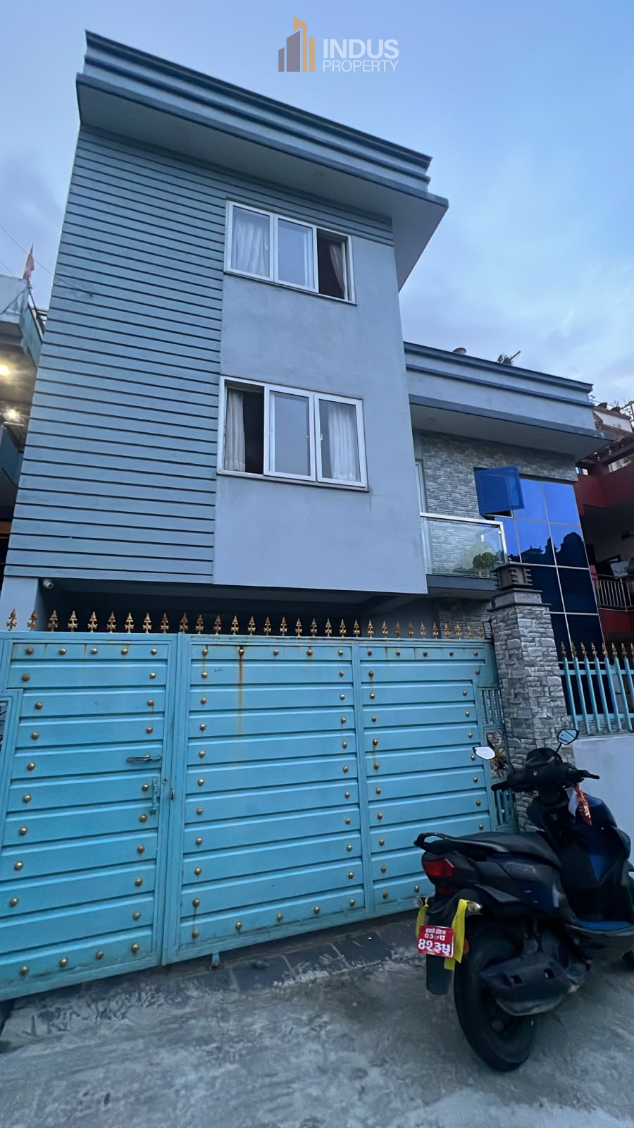 property-image